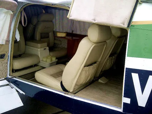 Detalle del Piper PA-34 Seneca de Aeroenlaces